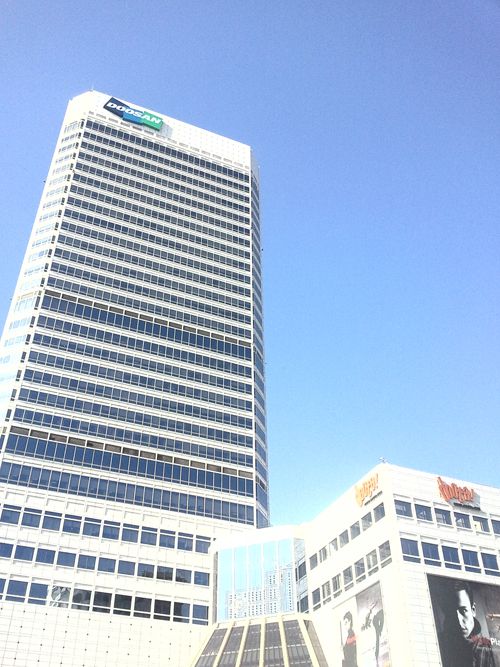 두산